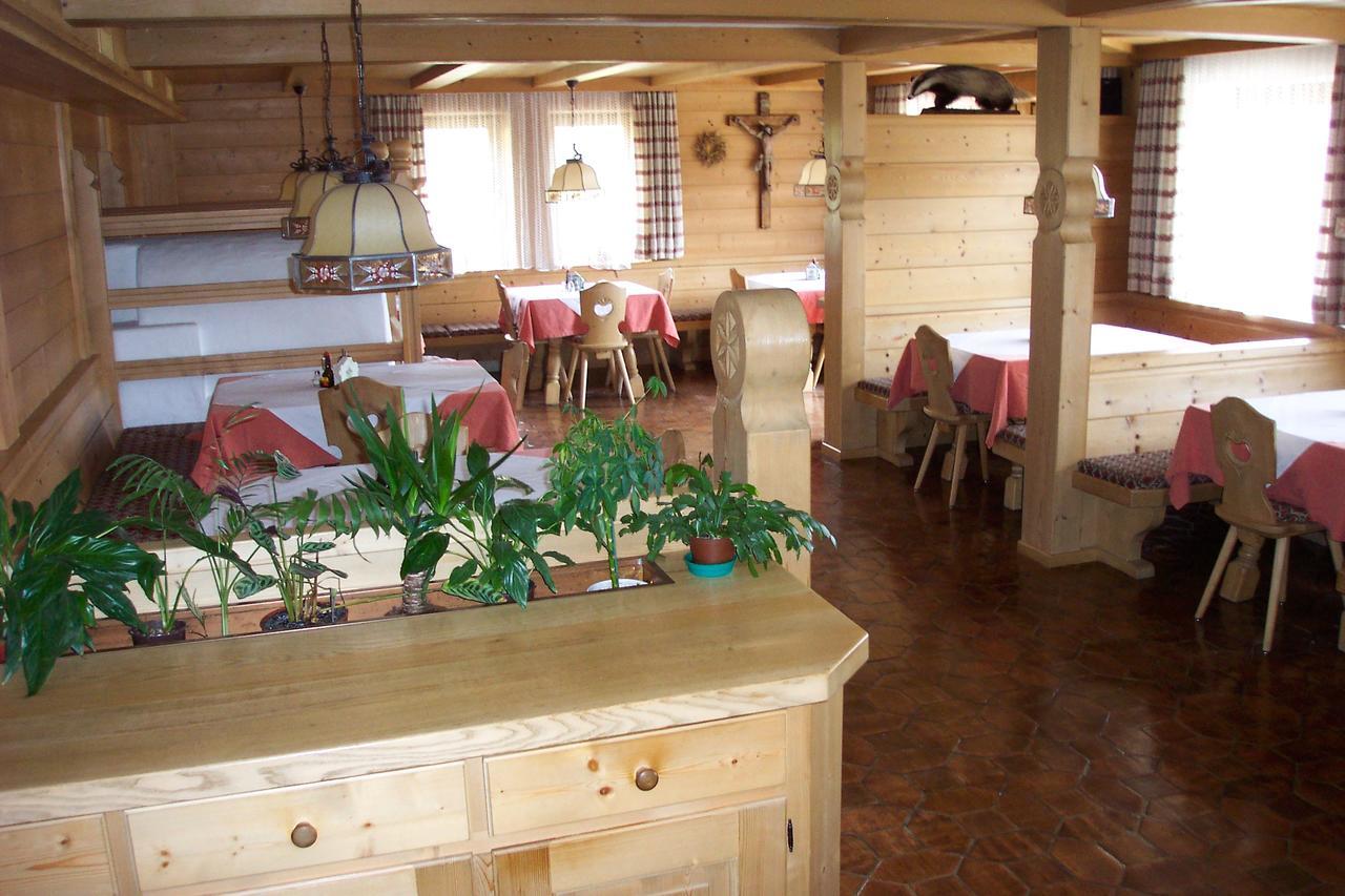 Hotel Residence Hofstaett Sarentino Ngoại thất bức ảnh